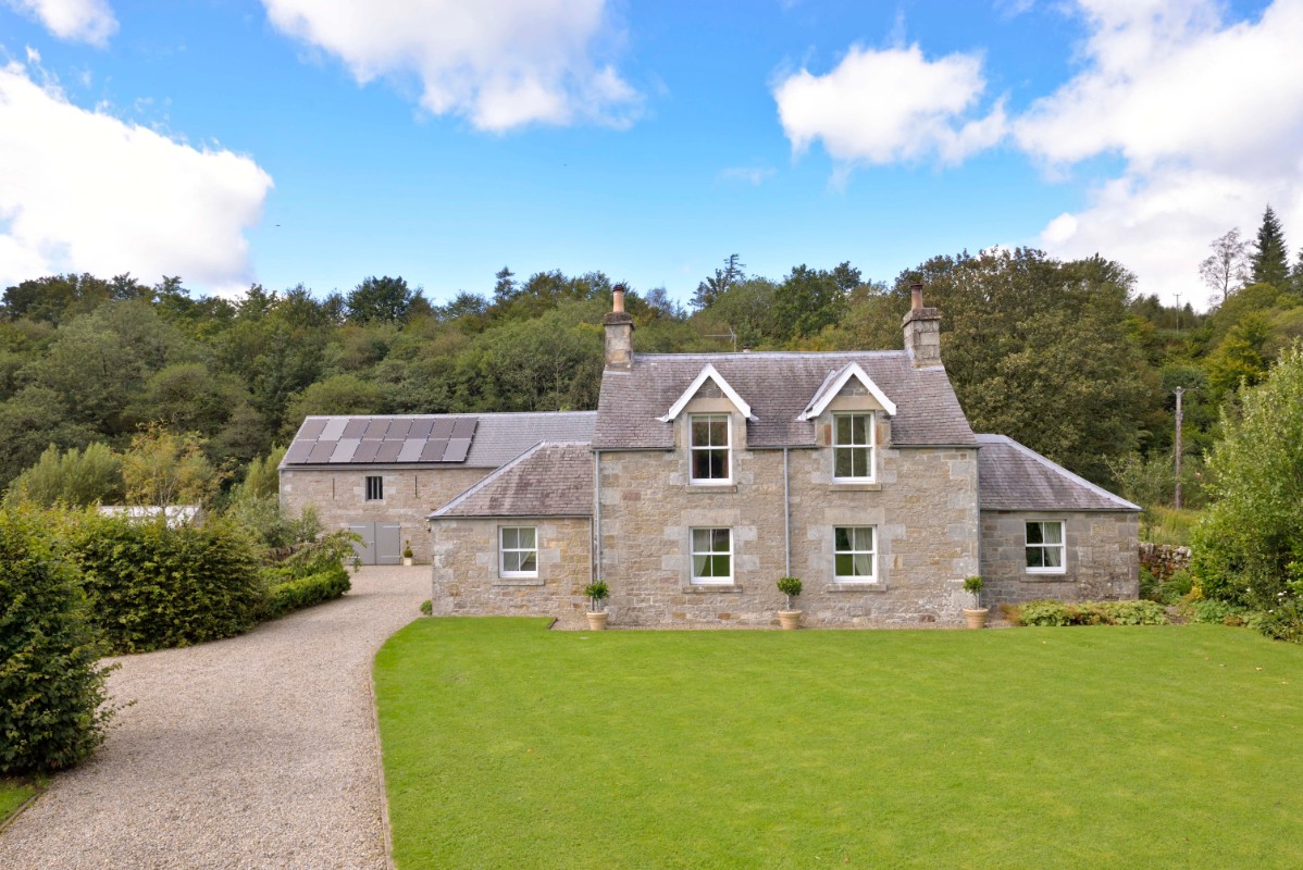 4 Bed Detached Villa in Offers Over £825,000 Hewisbridge Farm, Liddesdale Valley, Newcastleton