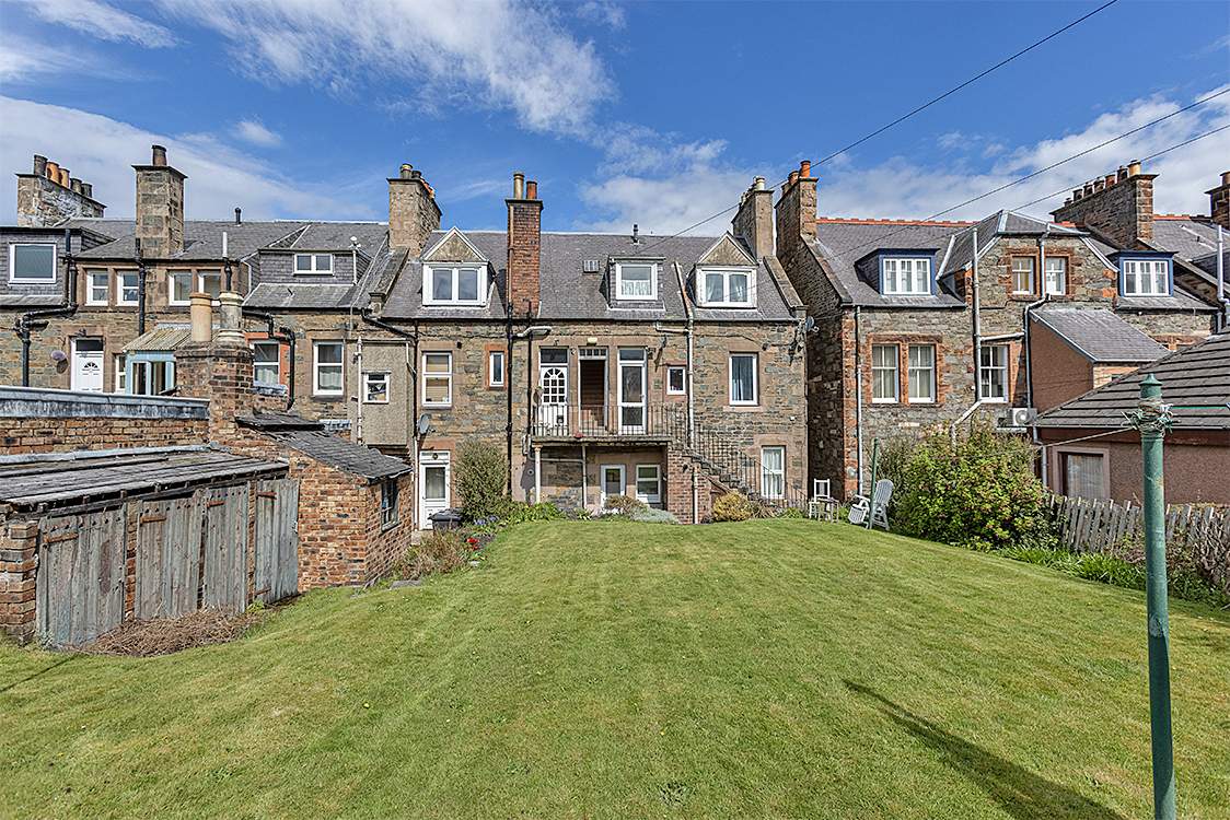 1 Bed Second Floor Flat in Guide Price £60,000 18 Gala Park