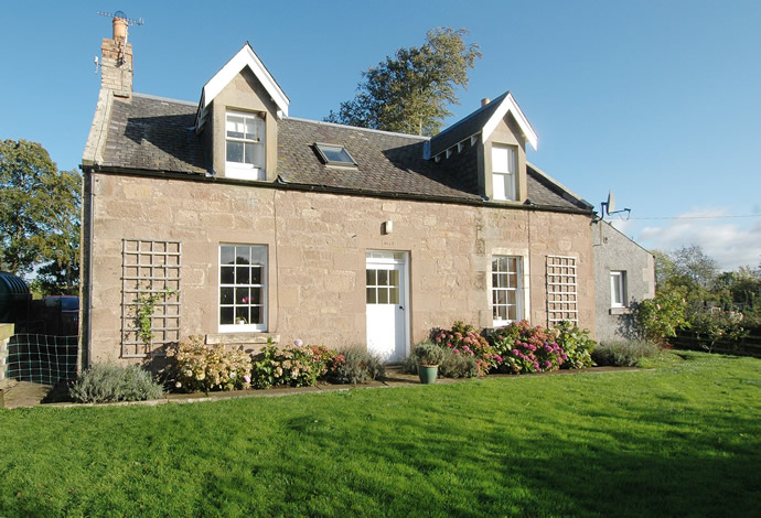 Langbank Farmhouse Swinton TD10 6UP