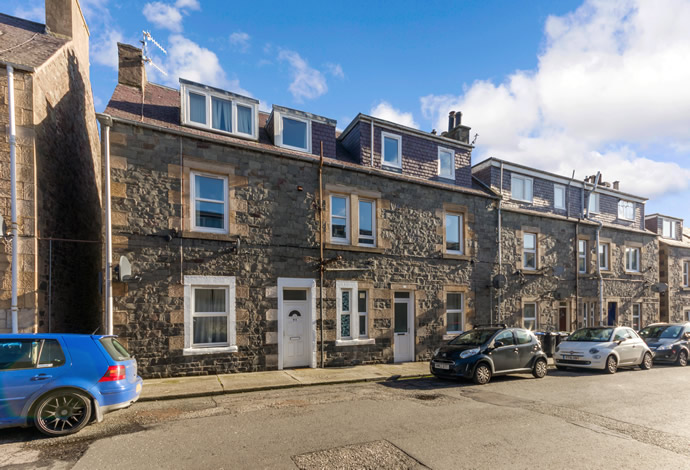 81 St Andrew Street Galashiels TD1 1DZ