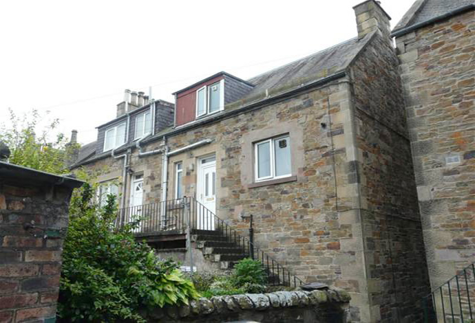27 St John Street Galashiels TD1 3JX