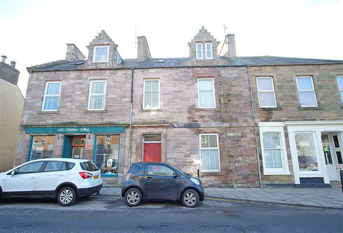 Mayfield, High Street Earlston TD4 6BU