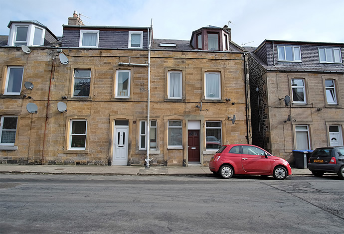 25 Lintburn Street Galashiels TD1 1HP