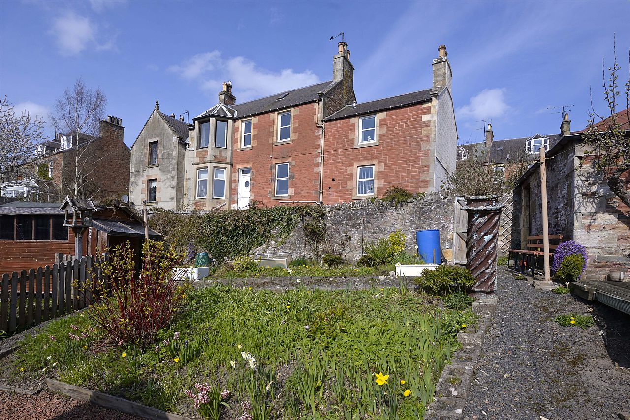 Deanbank, Tweedside Road Newtown St Boswells TD6 0PQ