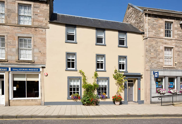 Cabinetmakers House, High Street Jedburgh TD8 6AG