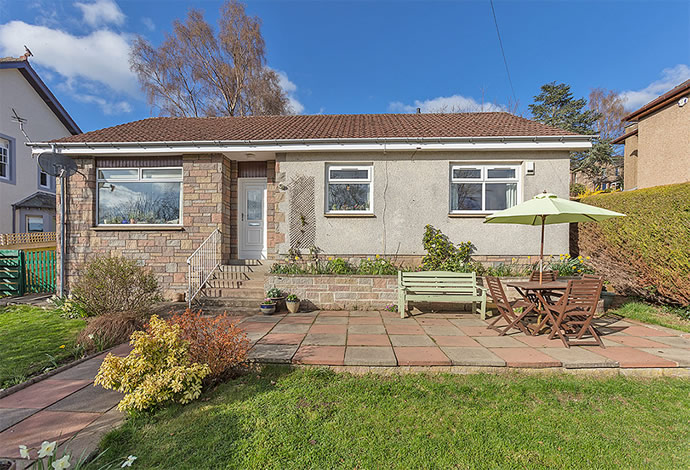 Kingarth, High Road Galashiels TD1 2BQ