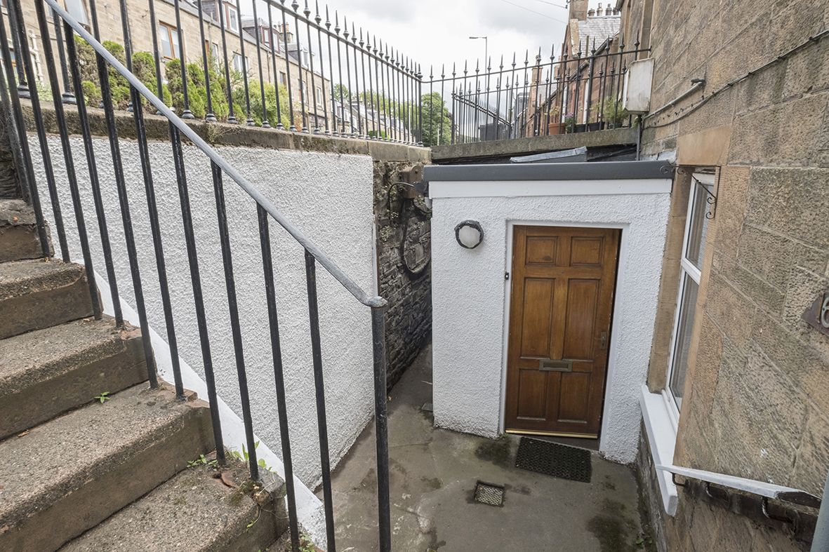 165 Magdala Terrace Galashiels TD1 2HZ