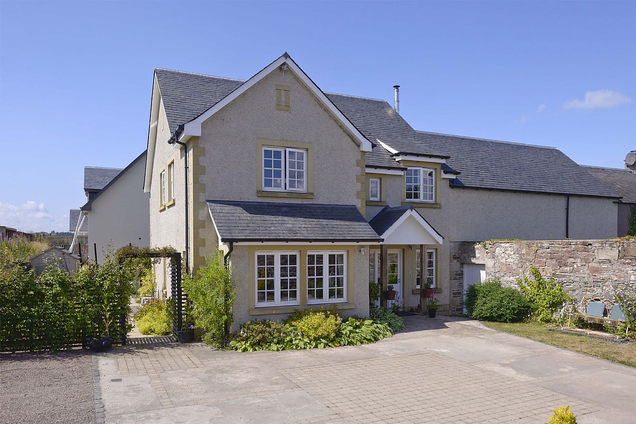 Cordelia Court, Kinninghall, Hawick Cavers TD9 8LH
