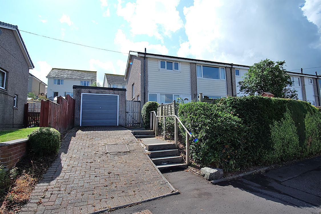 18 Meigle Row Clovenfords TD1 3LX