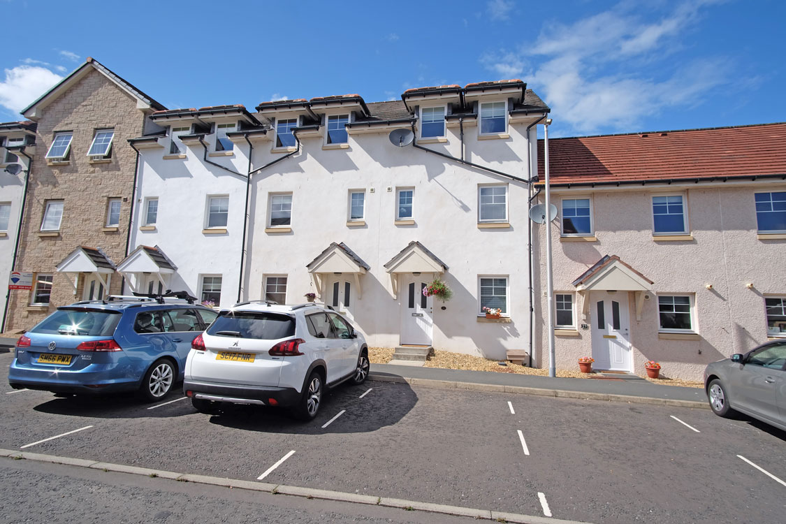 26 Ballantyne Place Peebles EH45 8GA