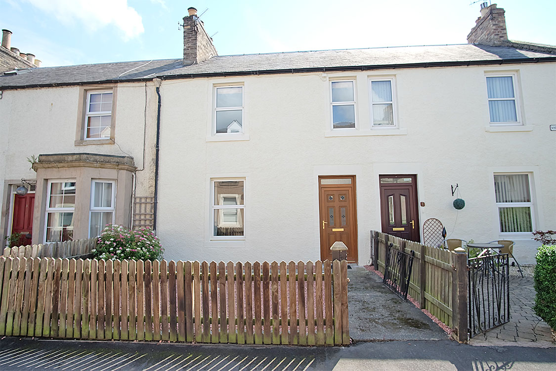 2 Victoria Place Kelso TD5 7JJ