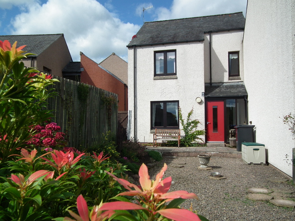 6 Manse Gardens Duns TD11 3EN