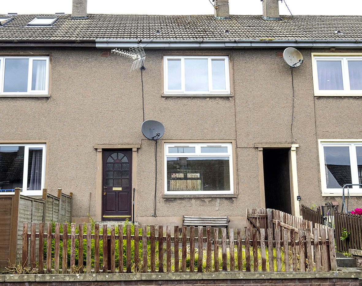10, Queensway Earlston TD4 6EY