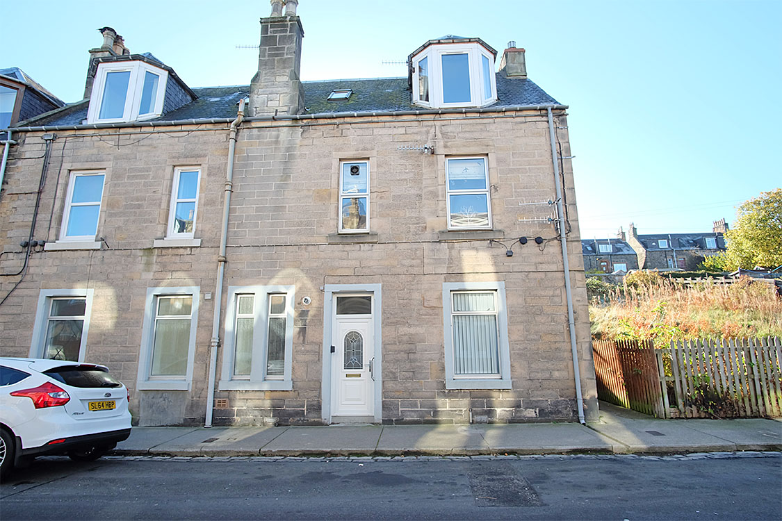 136 Lintburn Street Galashiels TD1 1HR