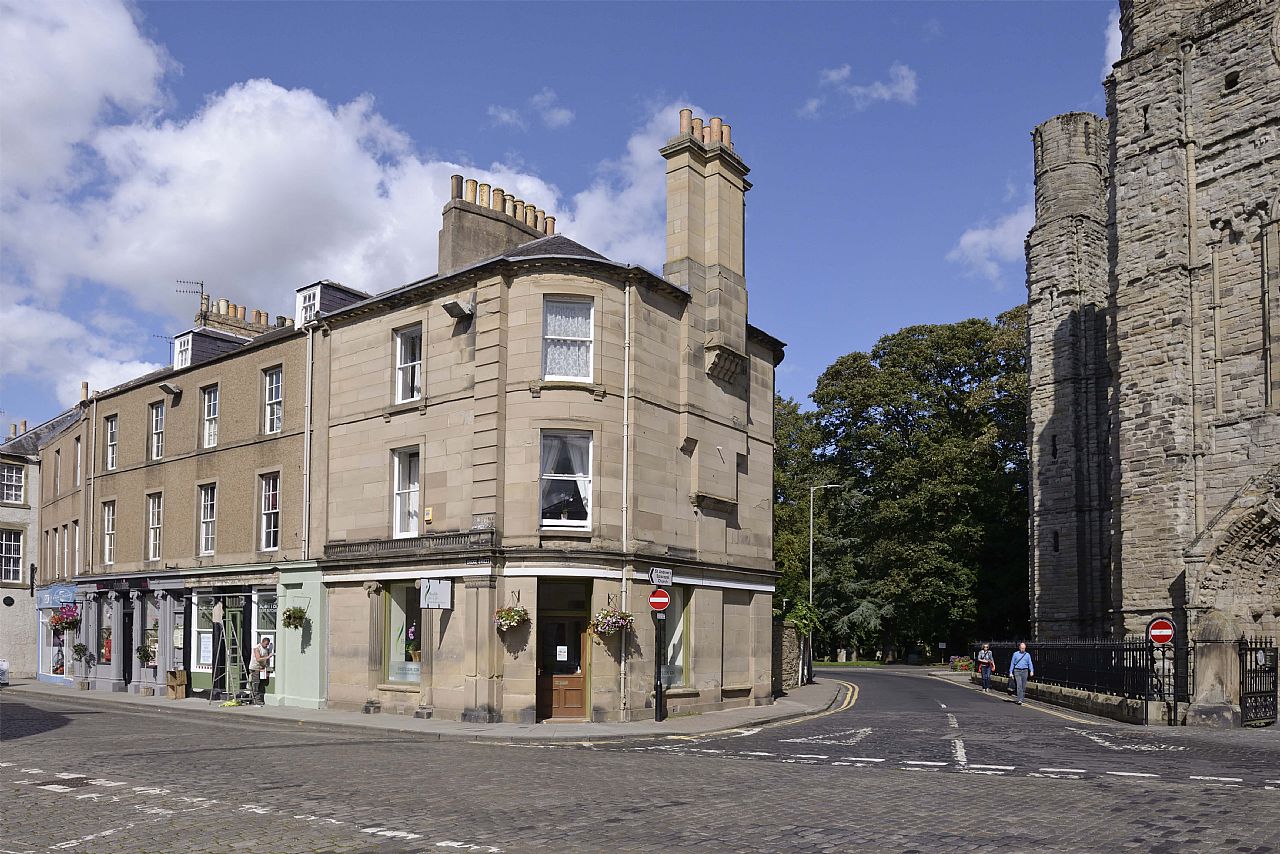 2a Abbey Row Kelso TD5 7JF