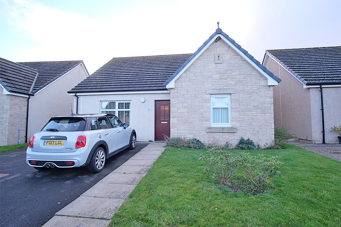 9 Birks View Galashiels TD1 1NR