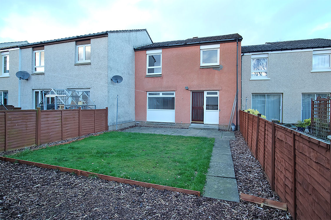 32 Blakehope Court Tweedbank TD1 3RB