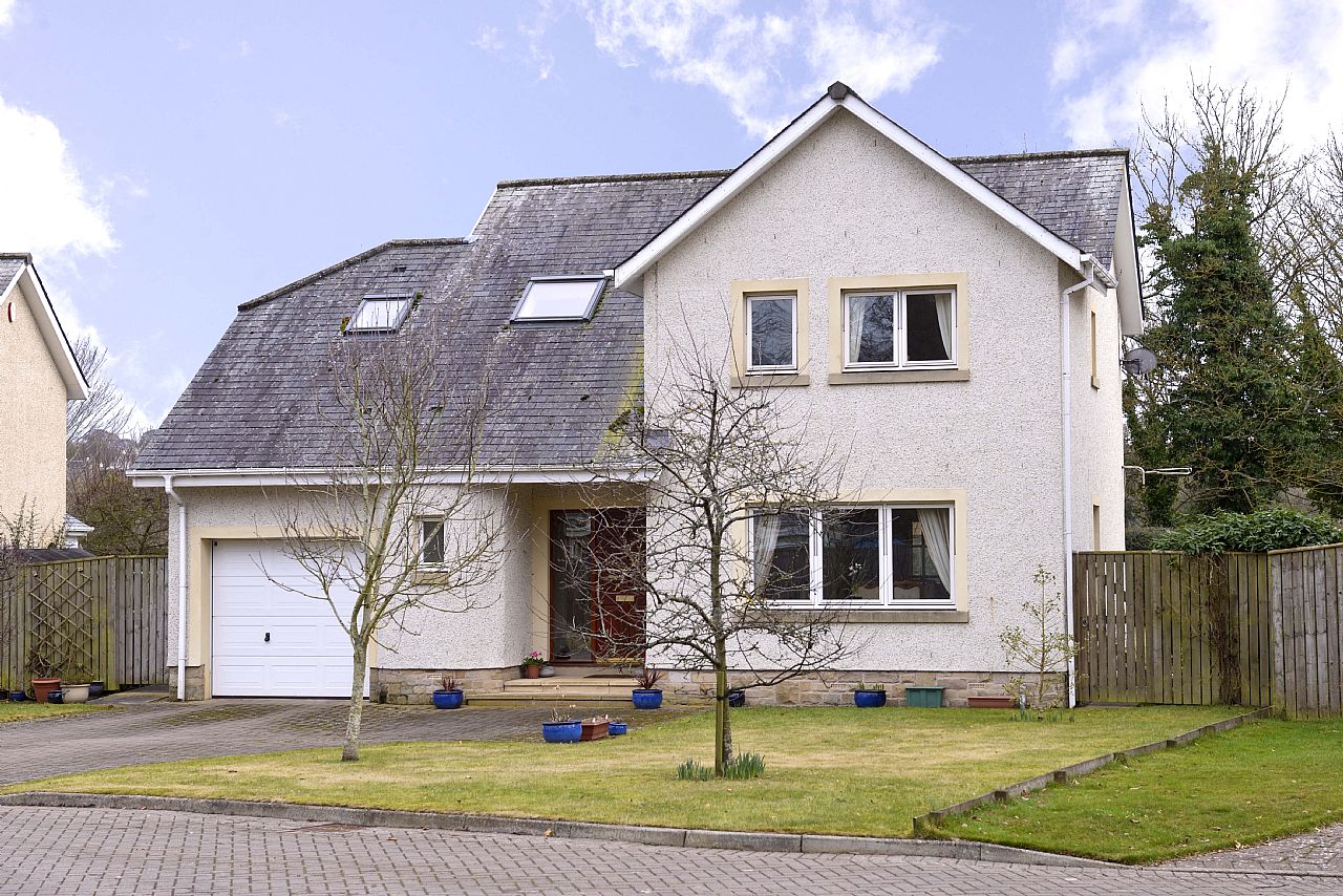 7, Riverside Drive Kelso TD5 7RH