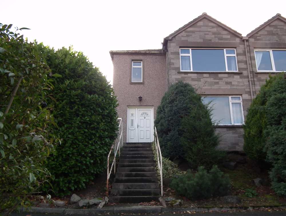165 Wood Street Galashiels TD1 1QZ
