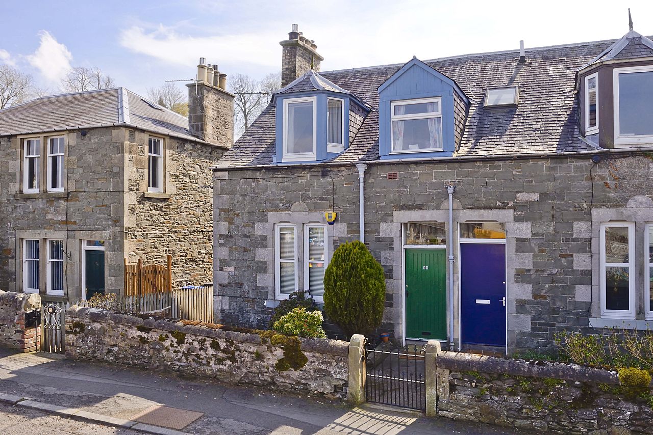 20 Dovecot Park Selkirk TD7 4ES