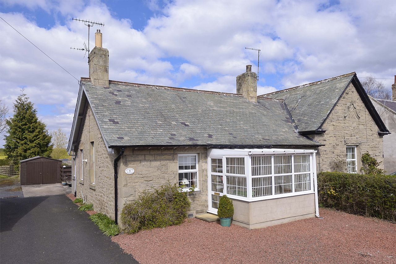 September Cottage, 7 Main Street, Eccles Kelso TD5 7QP