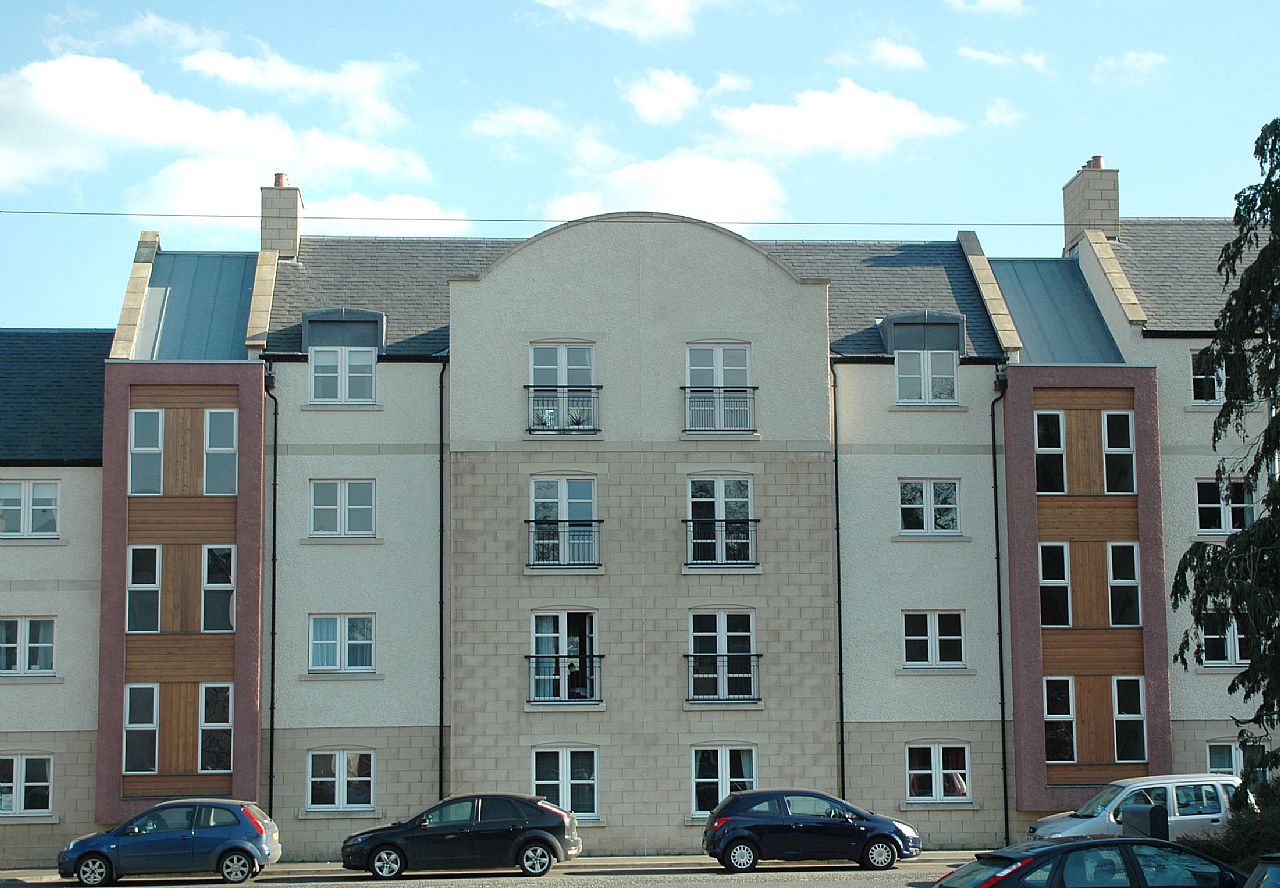 7 Hendersons Court Kelso TD5 7BG