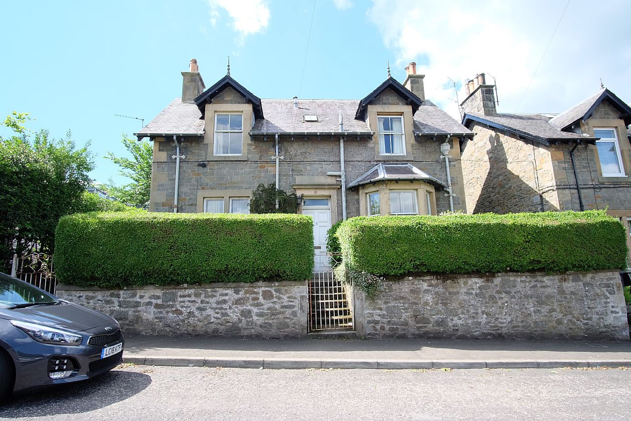 3 Raeburn Meadow Selkirk TD7 4HL
