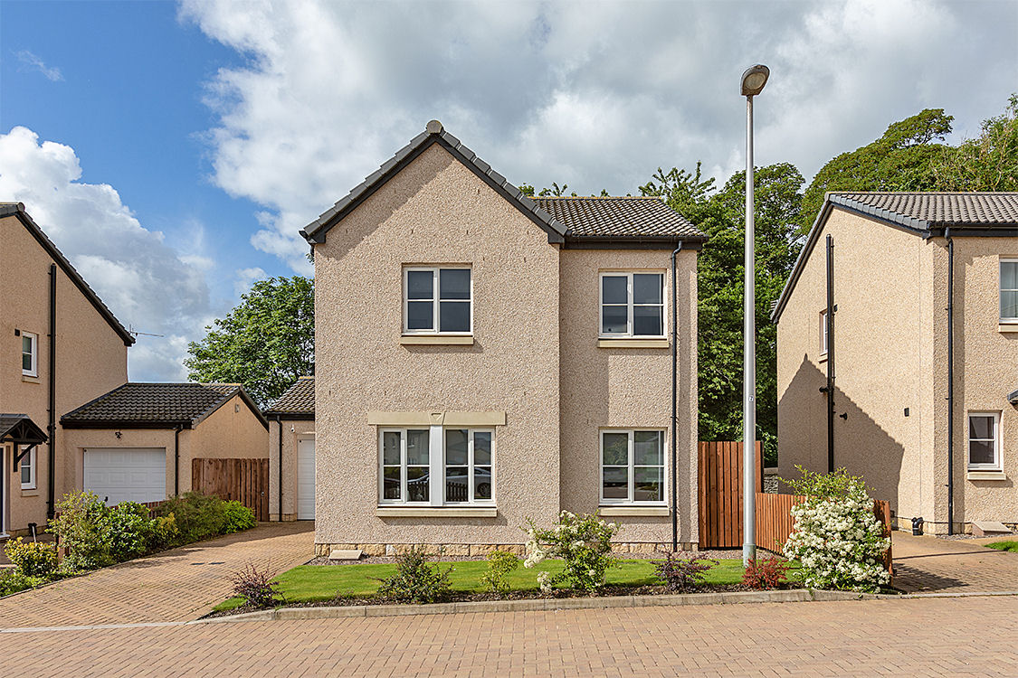 17 Queens Acre Kelso TD5 7UN