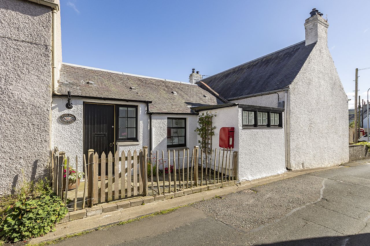 Post Box Cottage, Smiths Road Darnick TD6 9AL