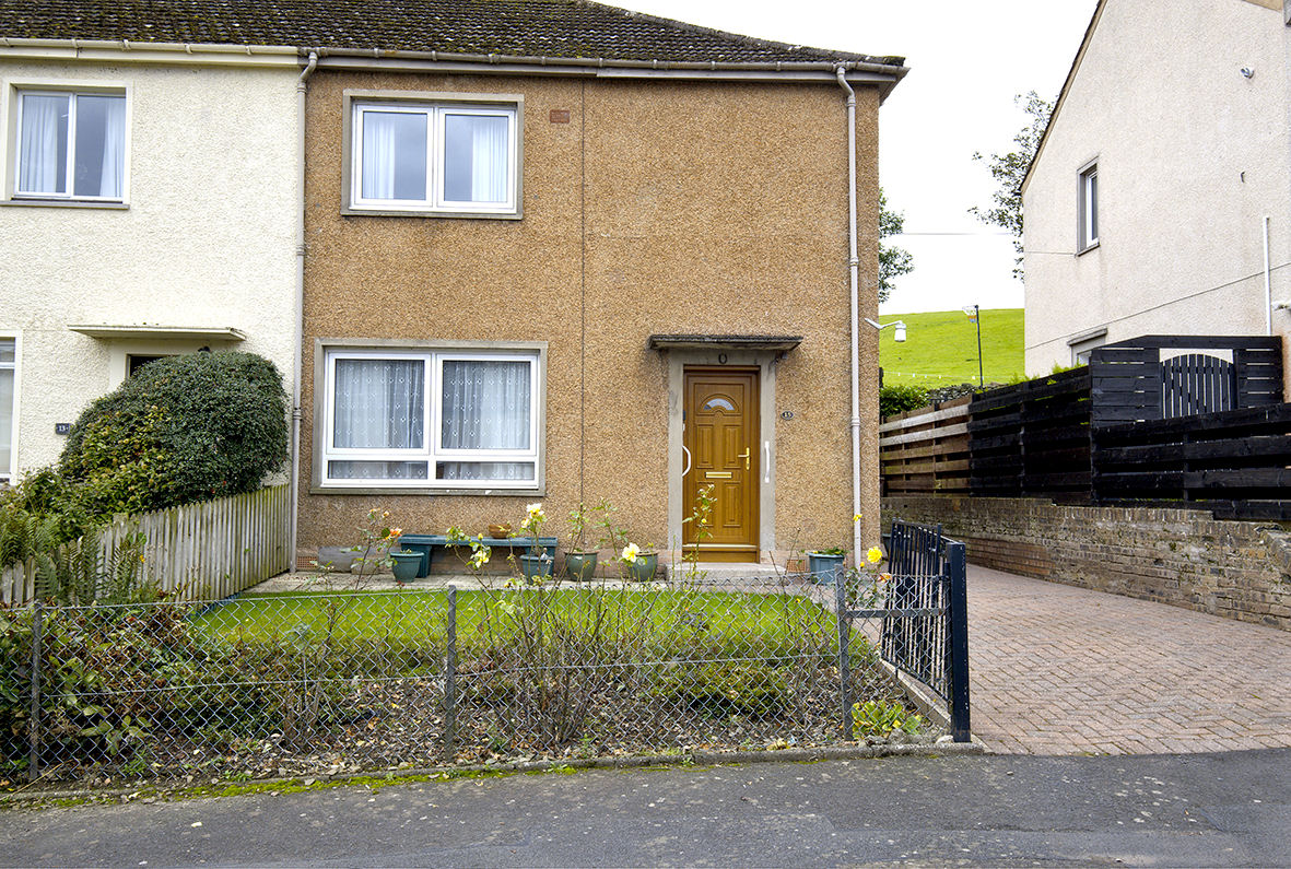 15, Balmoral Road Galashiels TD1 1JN