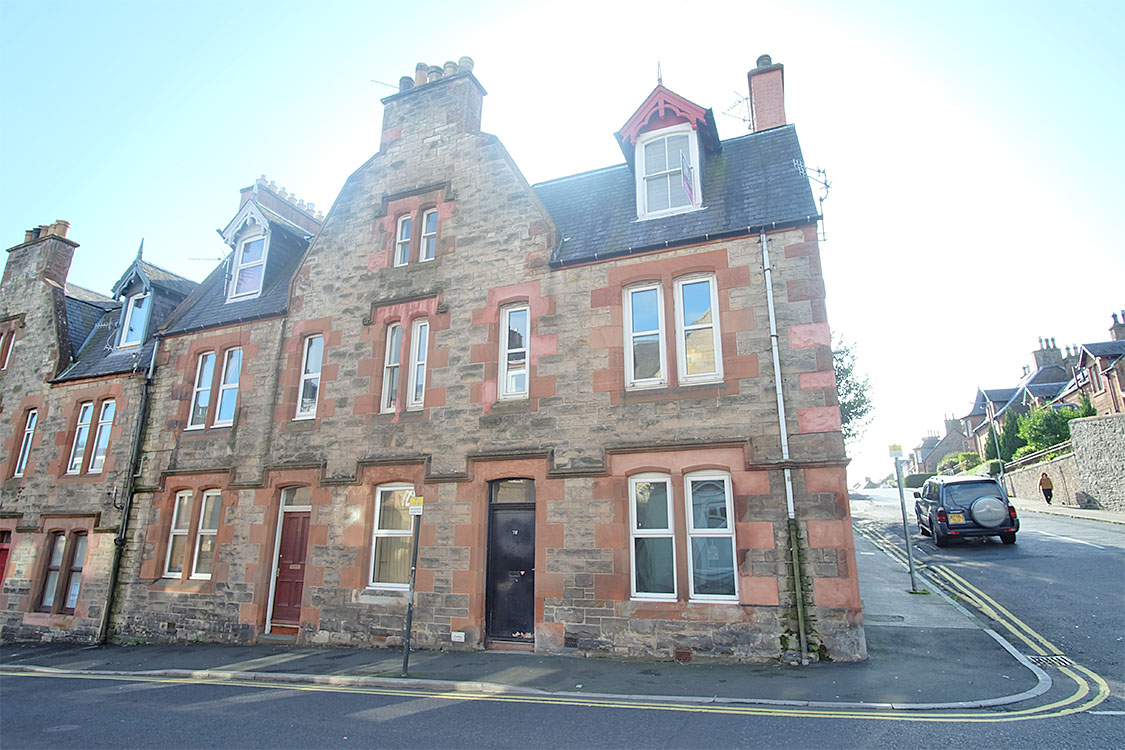 73 Scott Street Galashiels TD1 1DU