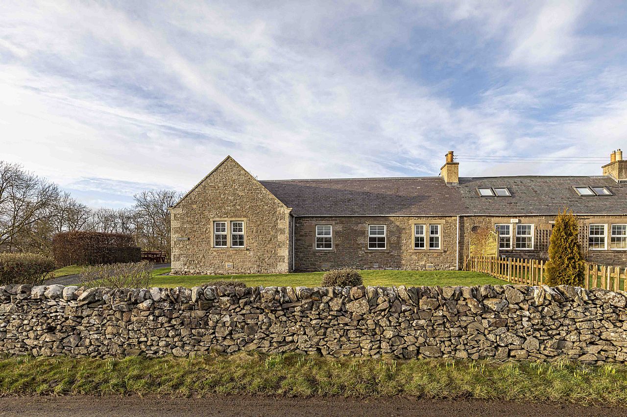 3 Bed SemiDetached Cottage in Guide Price £195,000 5 Hassendean Farm