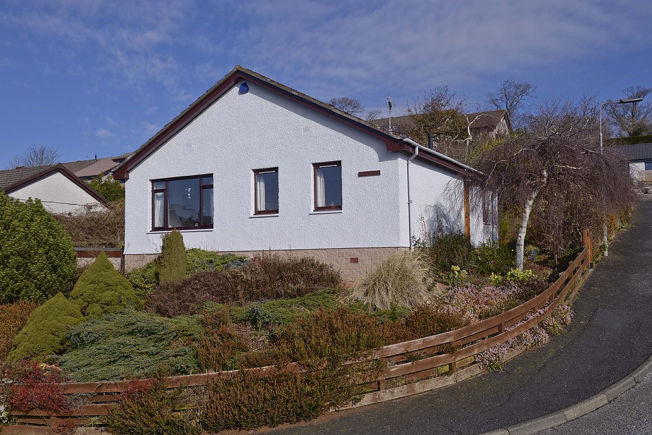 Bungalow in Galashiels for Sale BSPC