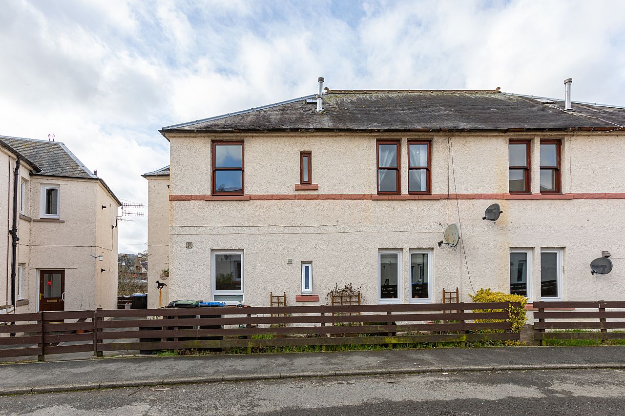 29 Dalatho Crescent Peebles EH45 8DT