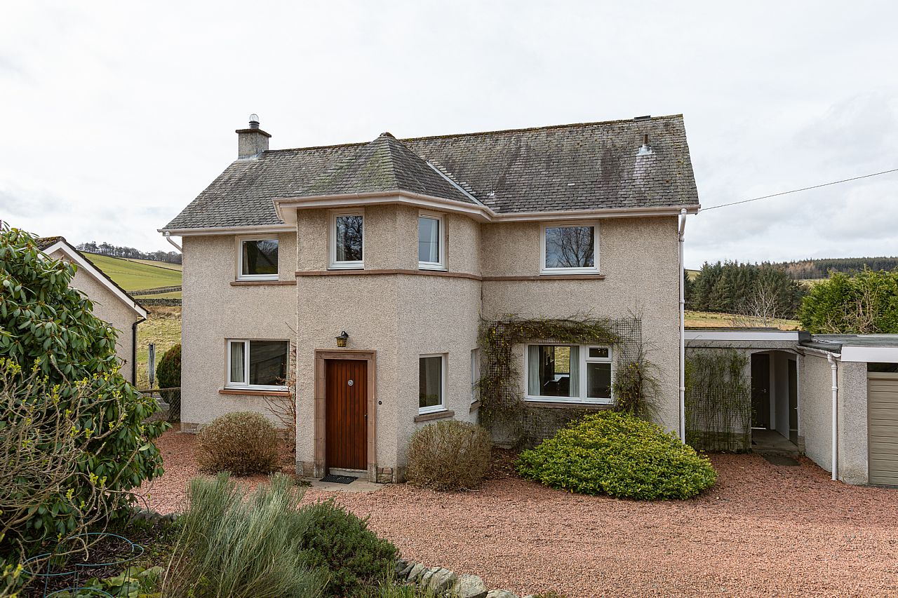 67 Edderston Road Peebles EH45 9DT