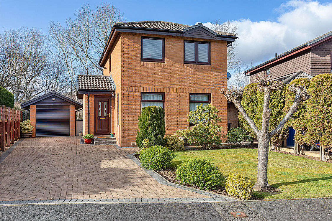 19 Riverside Drive Tweedbank TD1 3SH