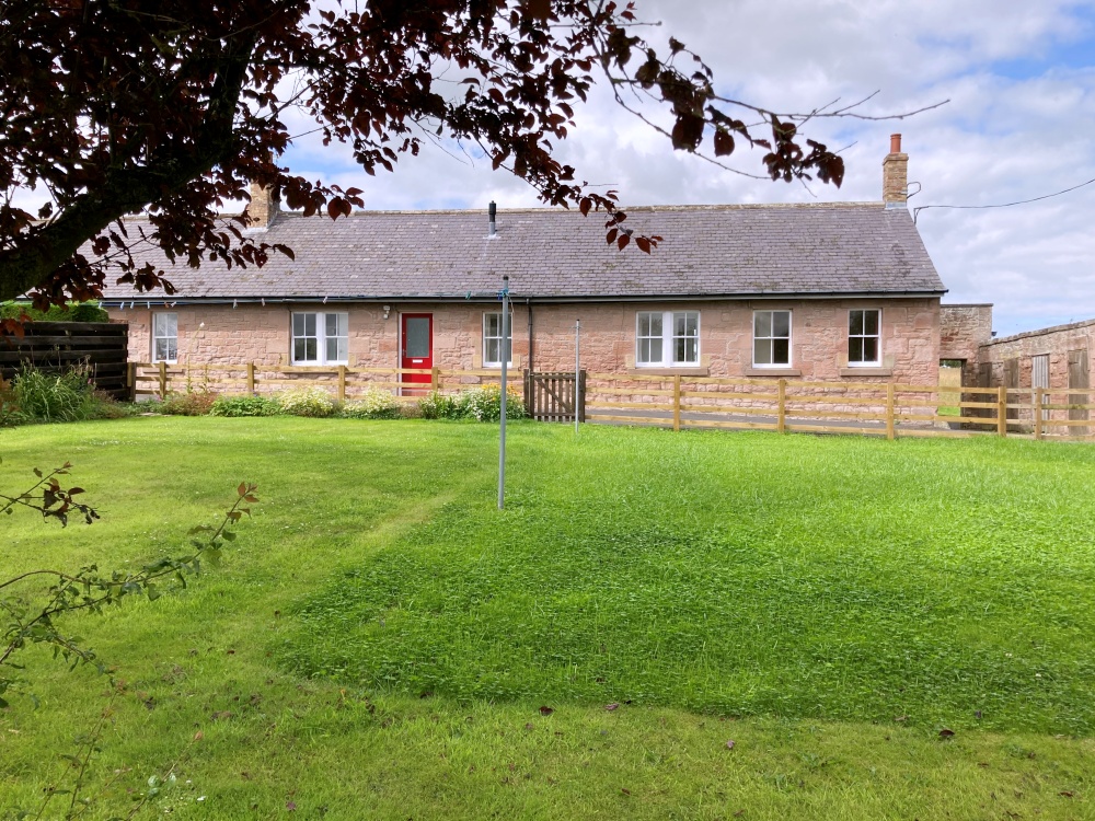 2 Broadmeadows Cottages, Berwick-upon-Tweed Hutton TD15 1XG