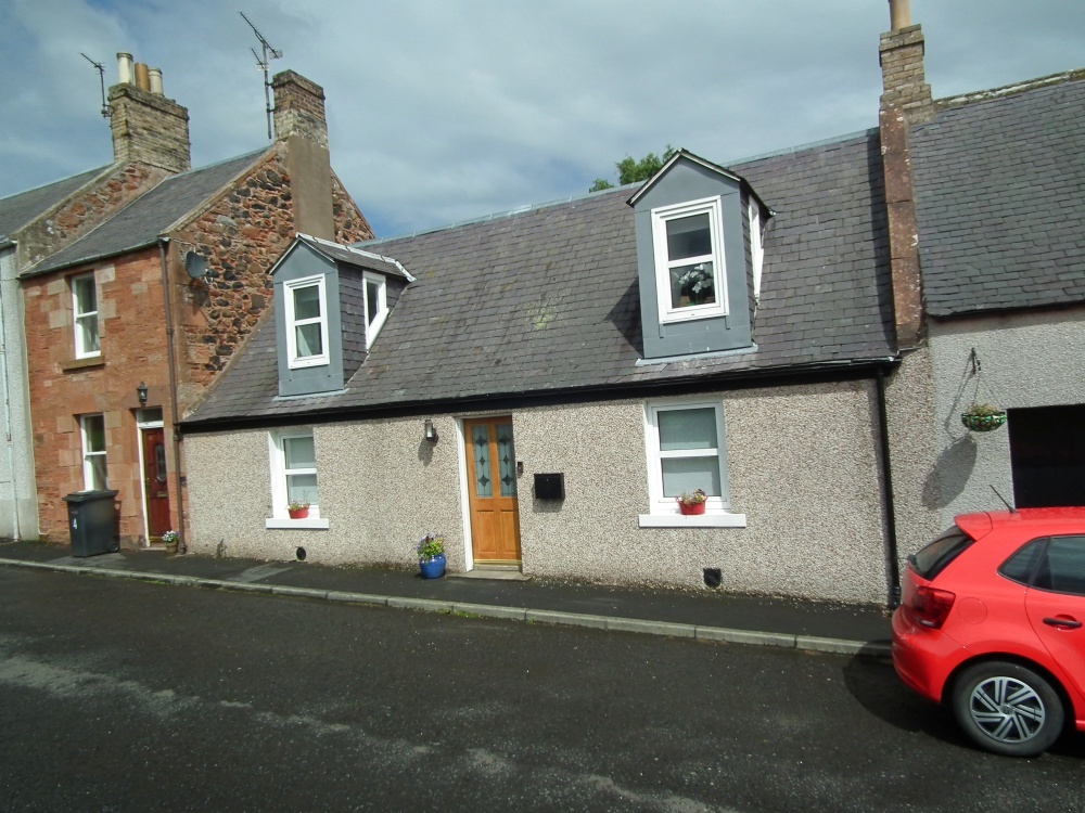 2 Church Street Greenlaw TD10 6YE