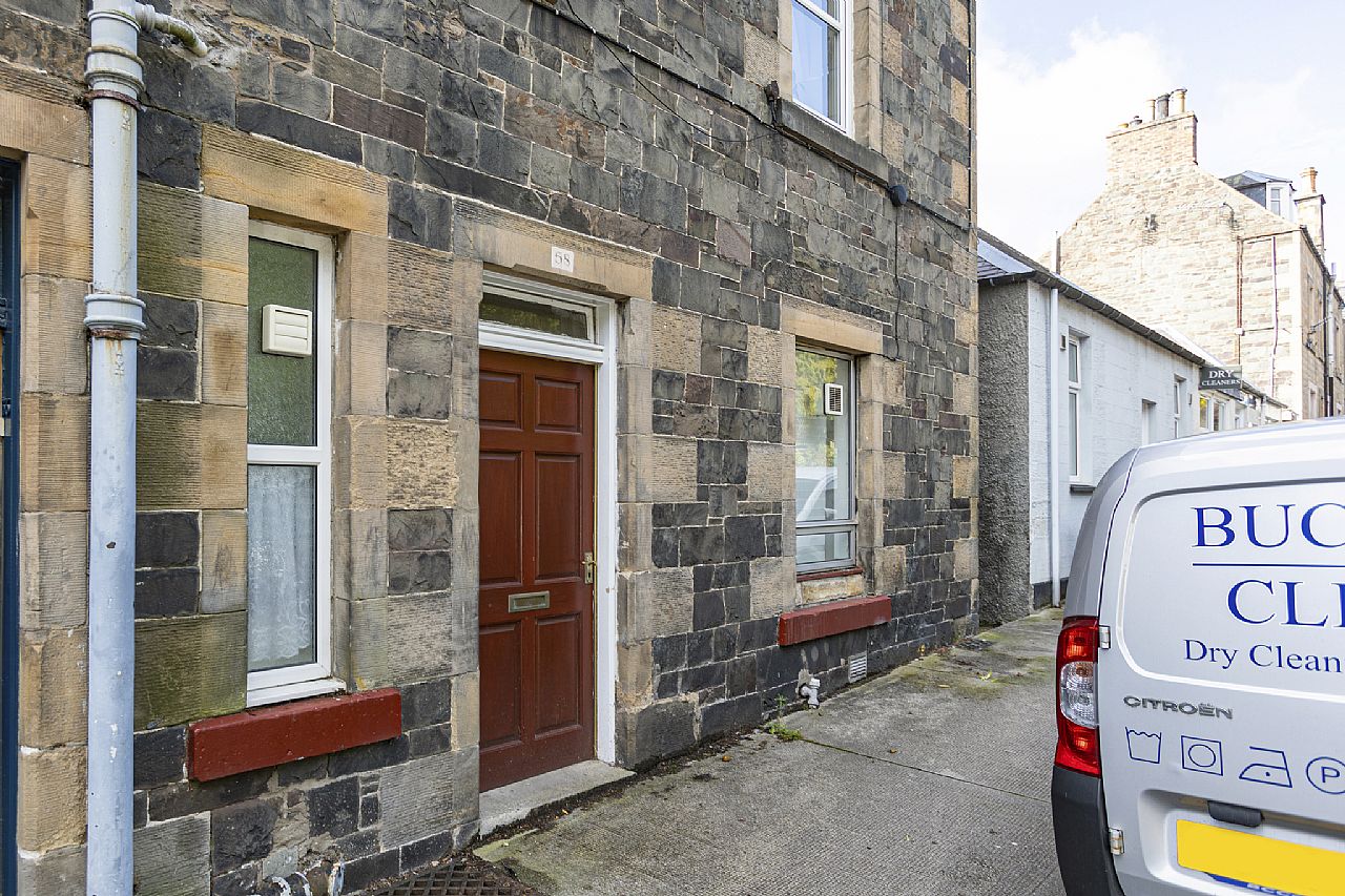 58 Gala Park Galashiels TD1 1EZ