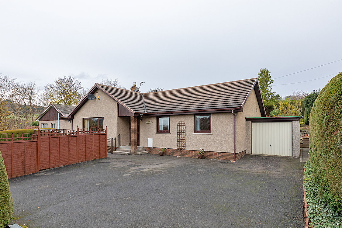 Bridgewood, Victoria Crescent Selkirk TD7 5DE