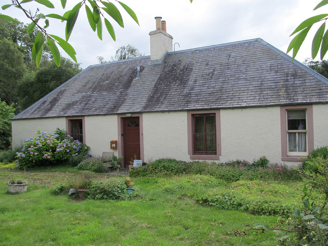 2 Bed Detached Bungalow in Guide Price £175,000 1 Ormiston Mains Farm