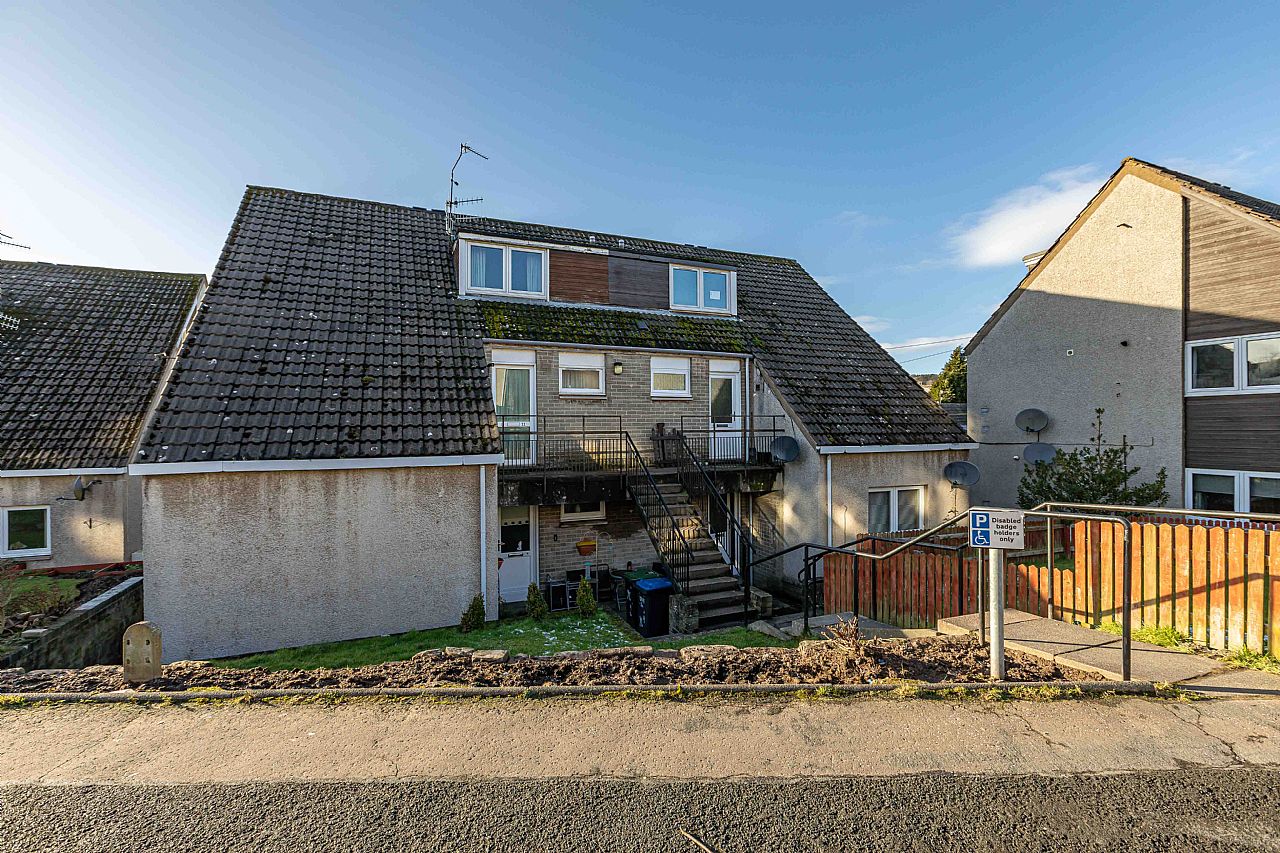 11 Grieve Avenue Jedburgh TD8 6LB