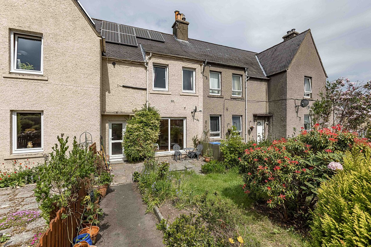 Property in Galashiels or Tweedbank for Sale BSPC