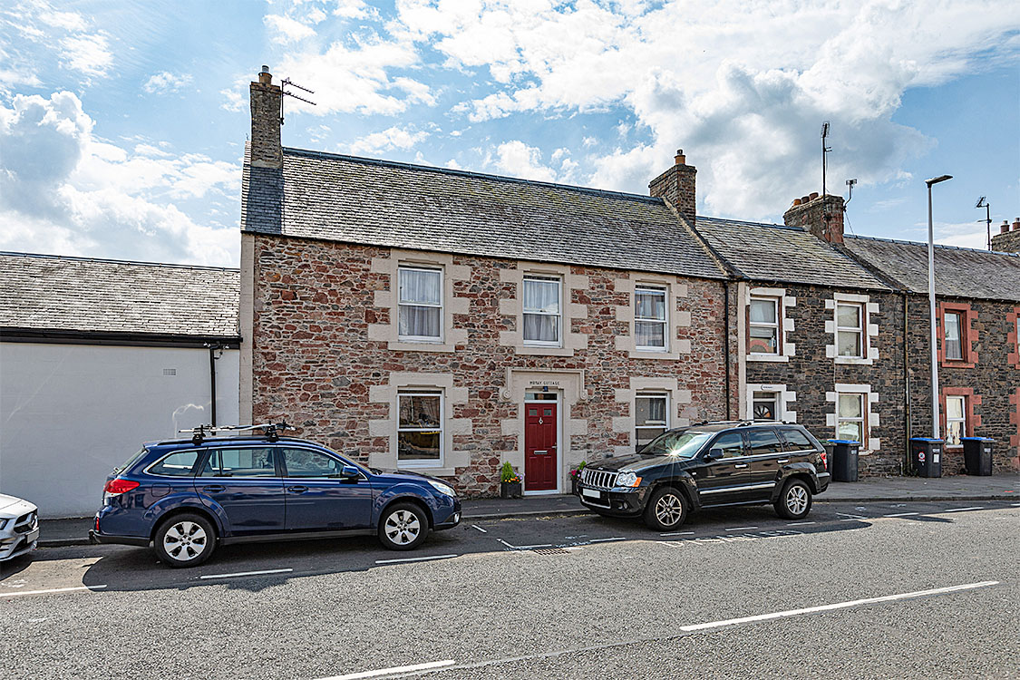 Moray Cottage, High Street Earlston TD4 6HG