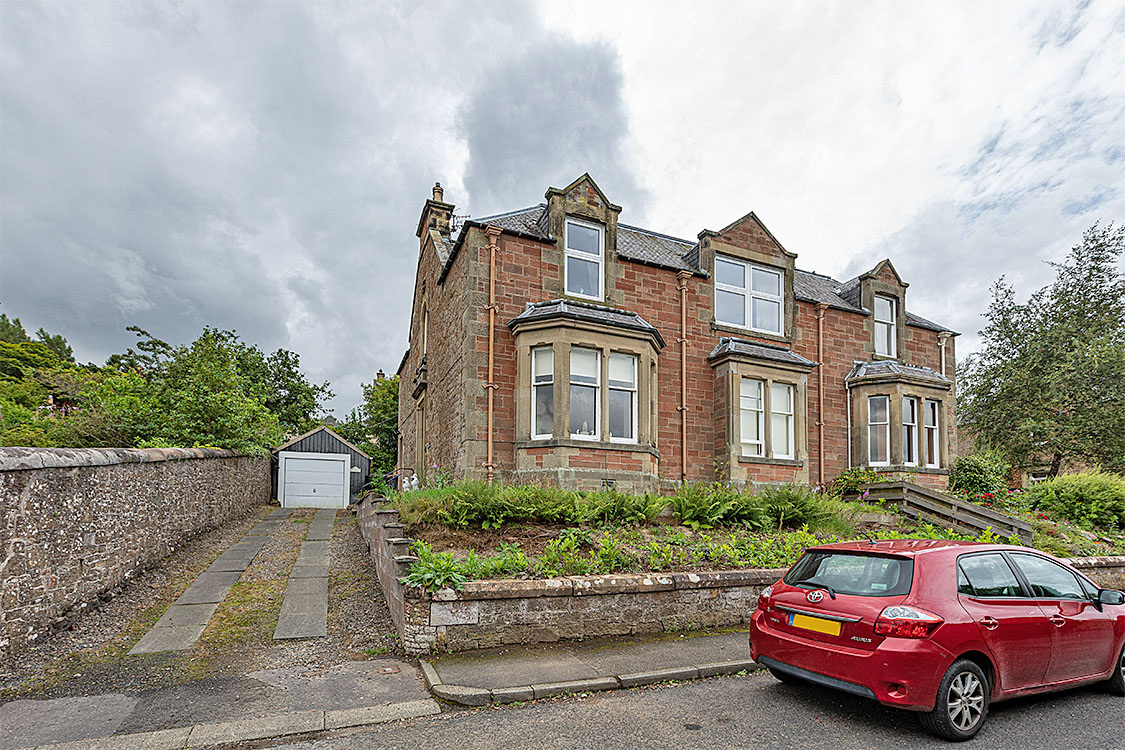 Mayfield, Newlyn Road Melrose TD6 9QX