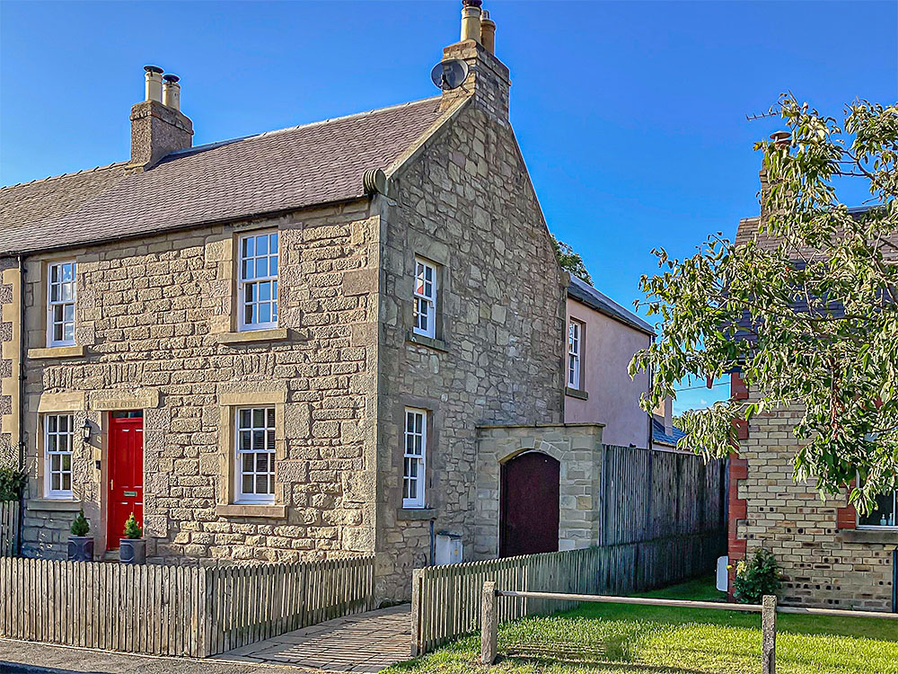 Bumble Cottage, Main Street, Leitholm TD12 4JL