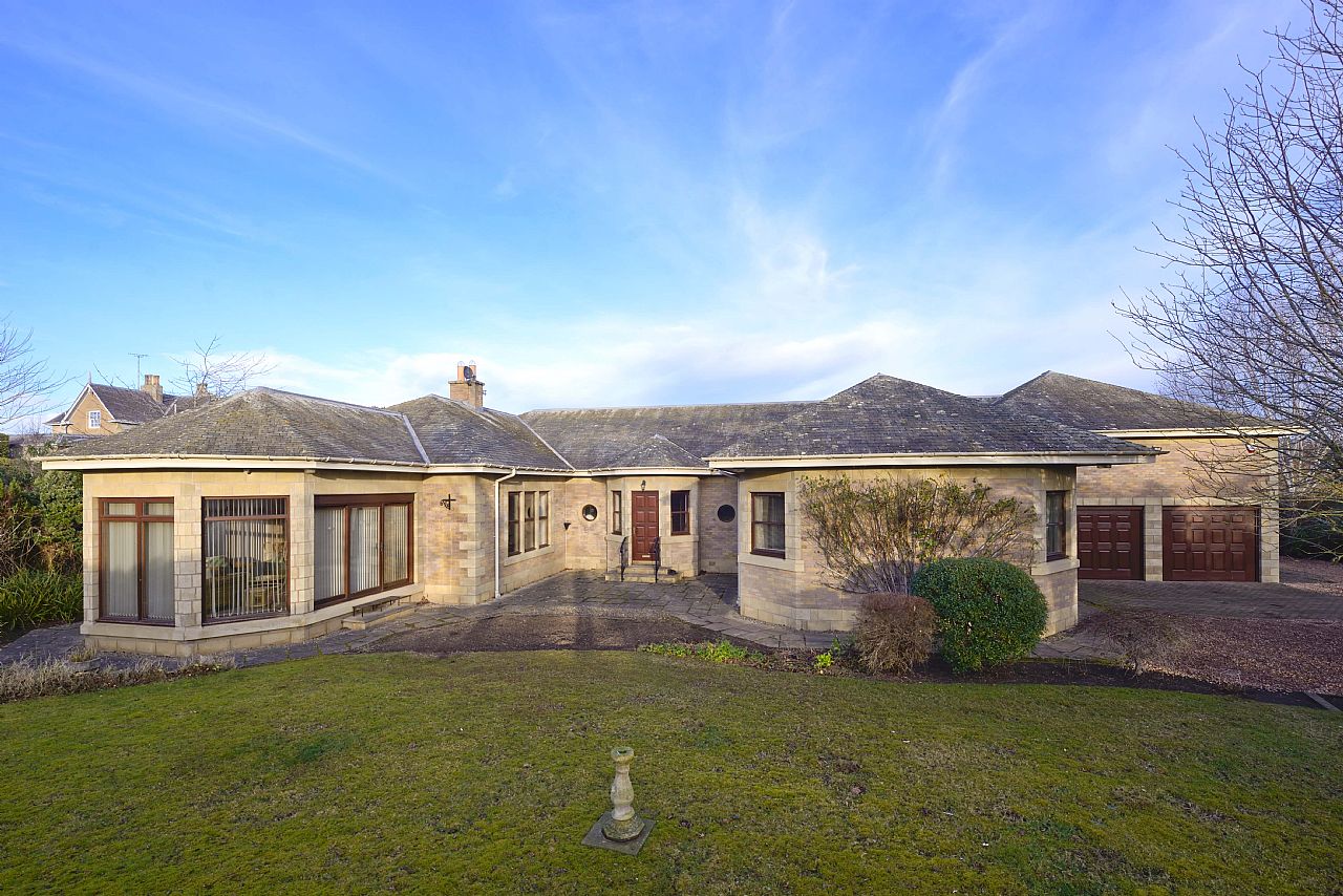 South Knowes, The Knowes Kelso TD5 7BH