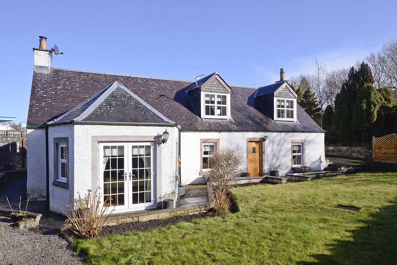 Leader Cottage, Melrose Road Earlston TD4 6DL