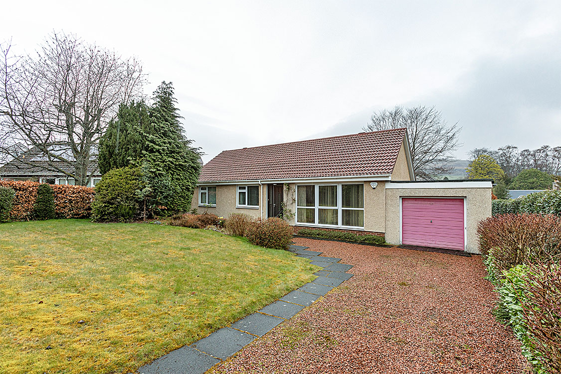 Kirkaig, 4 Manse Street Galashiels TD1 1NE