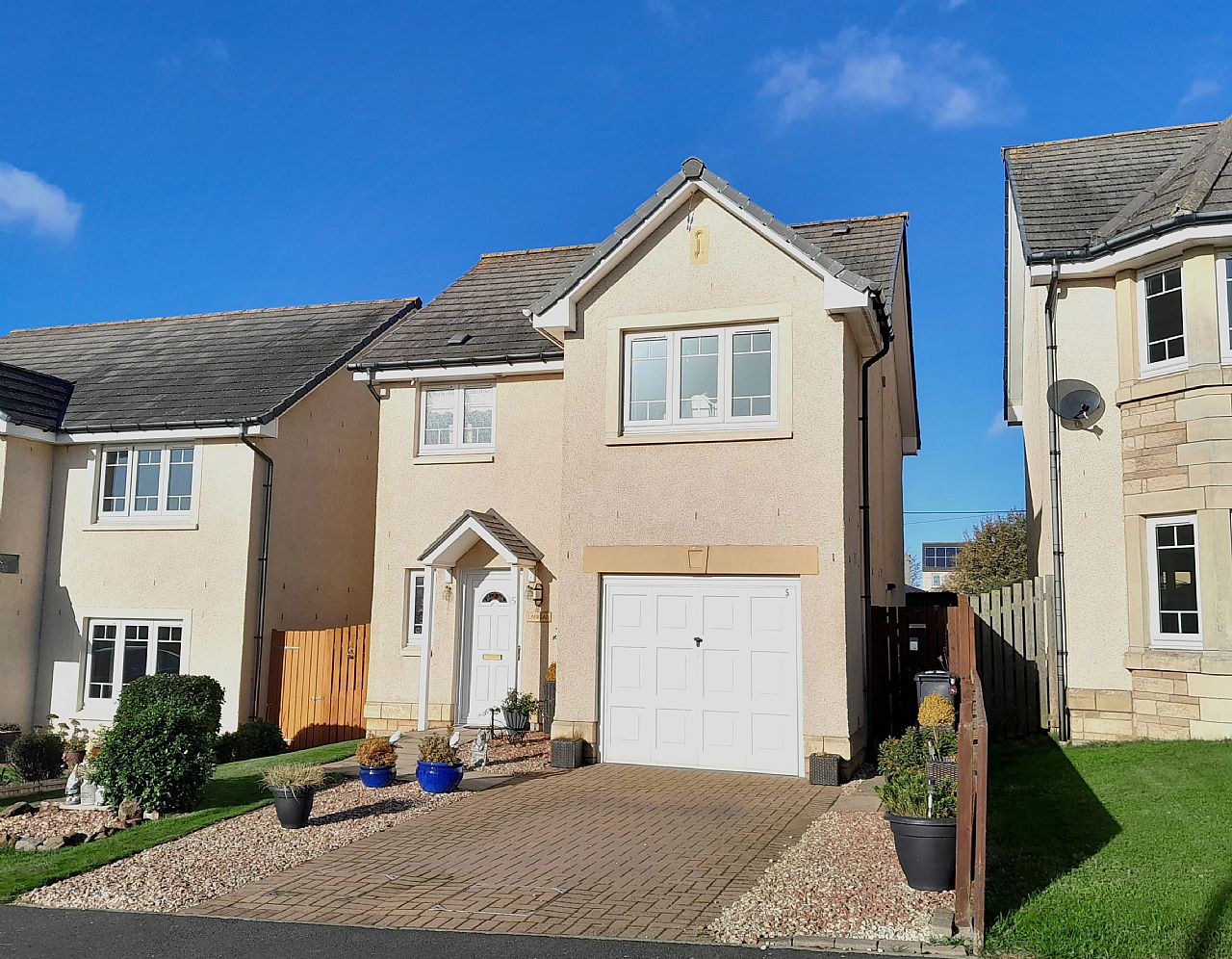 Detached House for Sale BSPC